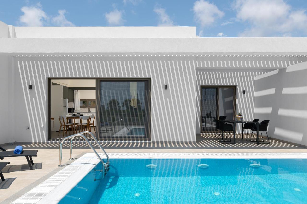 Armonia Suites Gennadi Exterior photo