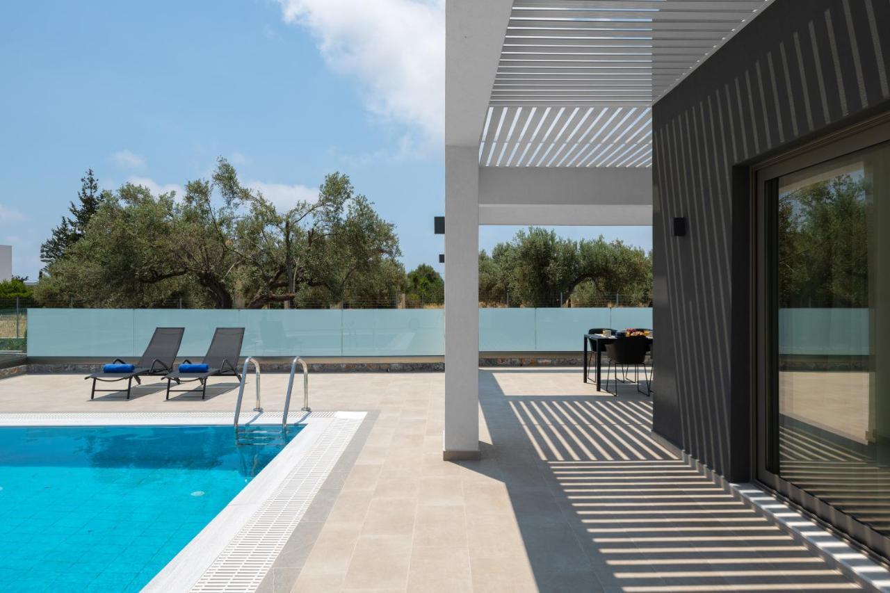 Armonia Suites Gennadi Exterior photo